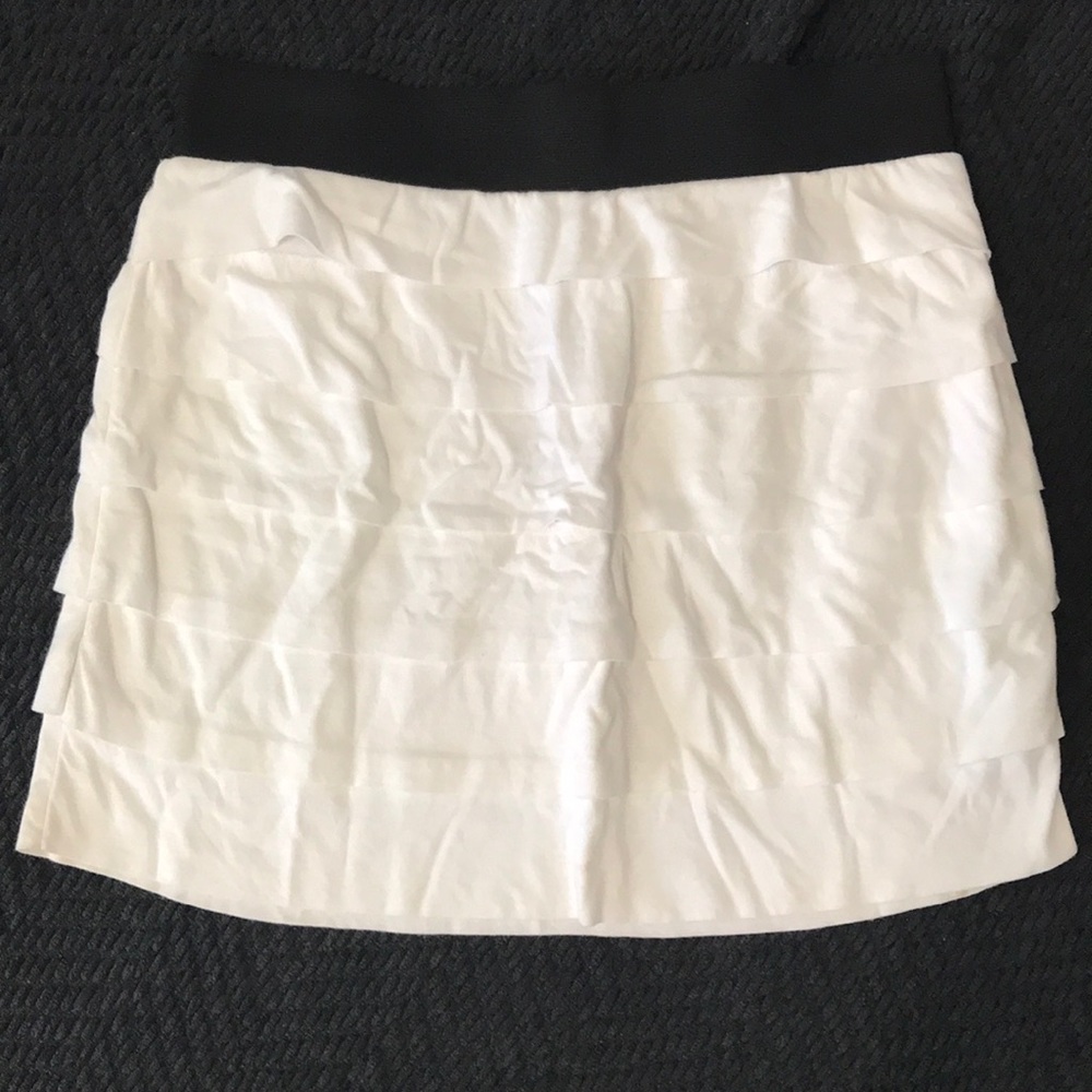 EXPRESS white ruffled mini skirt